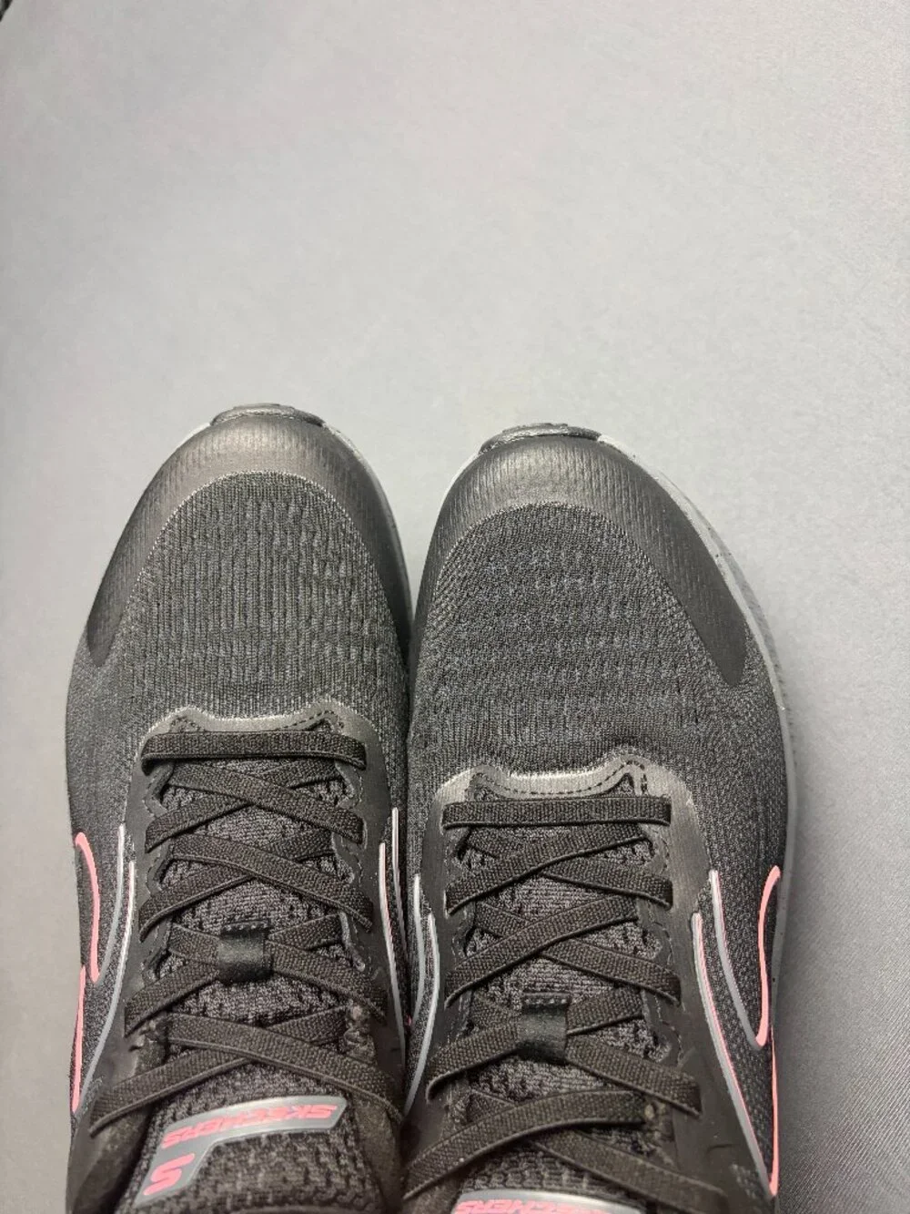 Skechers women size